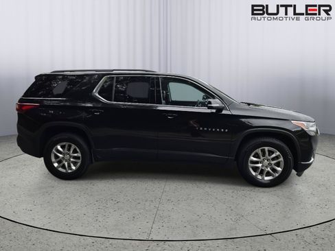 Used 2021 Chevrolet Traverse LT AWD/4WD image 3