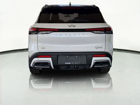 Used 2025 INFINITI QX60 Autograph image 4