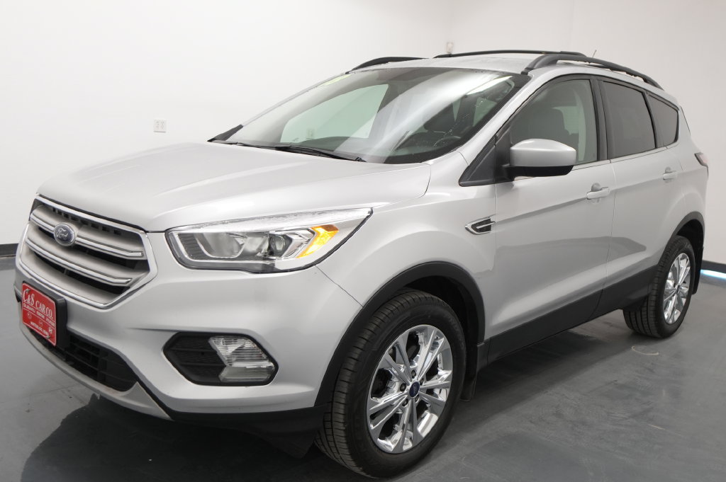 Used 2018 Ford Escape SEL AWD/4WD image 3