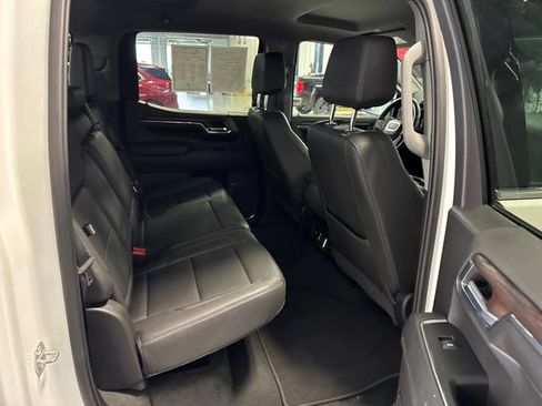 Used 2024 GMC Sierra 1500 SLT AWD/4WD image 14