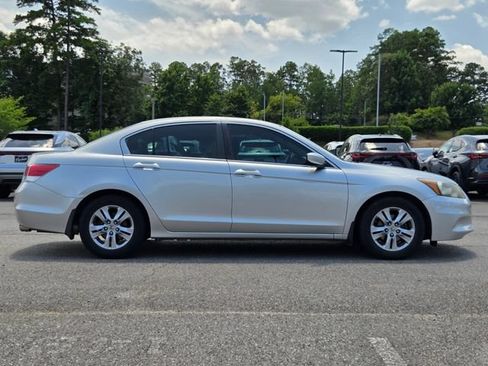 Used 2011 Honda Accord LX-P image 6