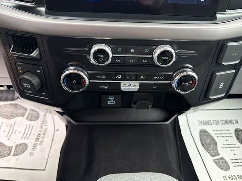 Used 2024 Ford F150 XLT AWD/4WD image 21