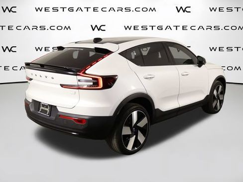 Used 2023 Volvo C40 P8 Recharge Ultimate AWD/4WD image 46