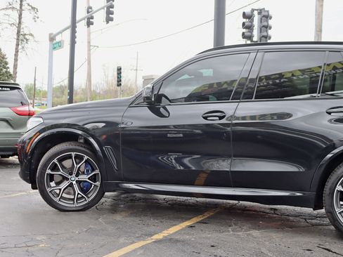 Used 2020 BMW X5 M50i AWD/4WD image 13