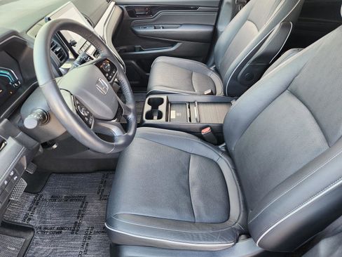 Certified 2024 Honda Odyssey Elite image 15