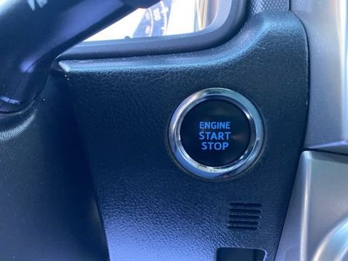 Used 2020 Toyota 4Runner SR5 Premium AWD/4WD image 20