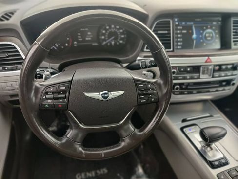 Used 2018 Genesis G80 3.8 w/ Option Group 03 AWD/4WD image 11