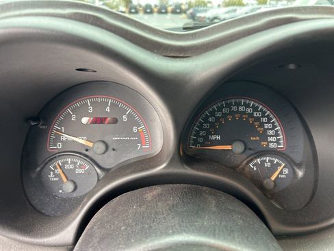 Used 2003 Pontiac Grand Am GT image 11