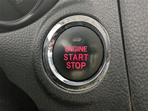 Used 2019 Subaru Outback 2.5i Limited image 16