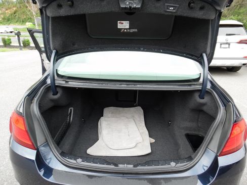 Used 2012 BMW 528i xDrive Sedan AWD/4WD image 25