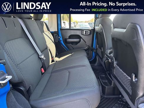 Used 2024 Jeep Wrangler Unlimited Rubicon 4xe image 13