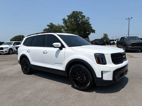 Used 2024 Kia Telluride SX X-Line AWD/4WD image 3