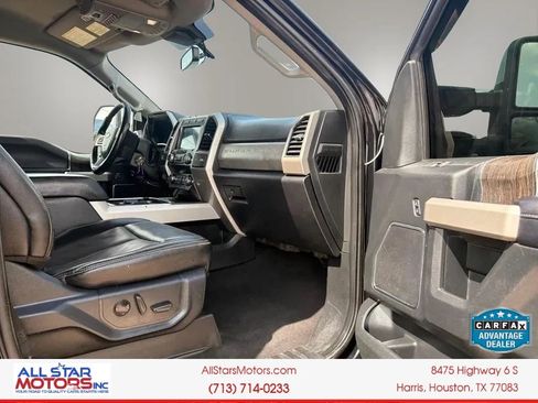 Used 2021 Ford F250 Lariat w/ Lariat Value Package AWD/4WD image 12