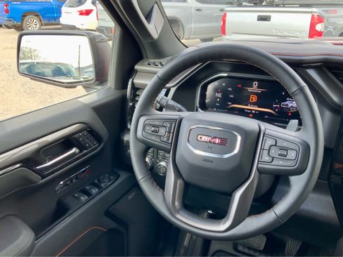 New 2026 GMC Sierra 1500 AT4 w/ AT4 Premium Package image 40