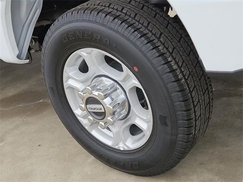 New 2026 Ford F350 XLT image 5