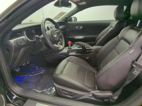 Used 2022 Ford Mustang GT Premium w/ GT Performance Package RWD image 16