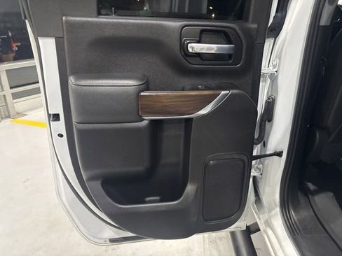 Used 2023 GMC Sierra 2500 SLT w/ SLT Convenience Package AWD/4WD image 30