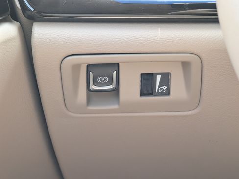Used 2014 Cadillac ELR FWD image 25