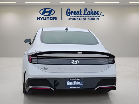 Certified 2026 Hyundai Sonata SEL FWD image 4