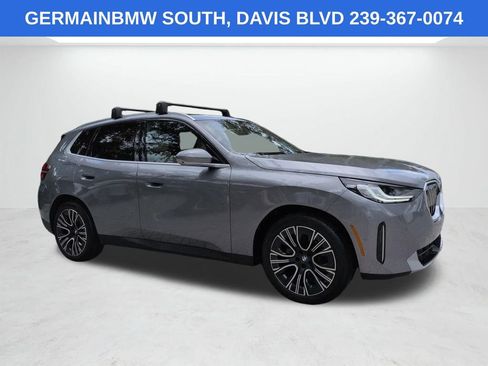 Used 2025 BMW X3 xDrive30i w/ Premium Package AWD/4WD image 2