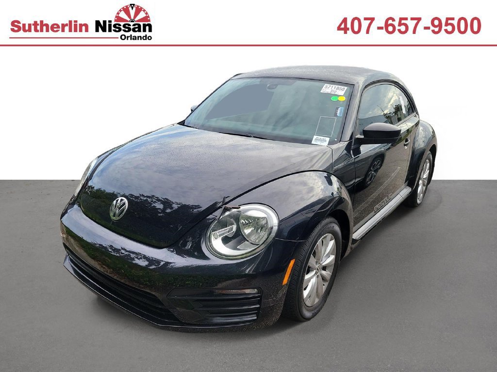 Used 2017 Volkswagen Beetle 1.8T S FWD image 1