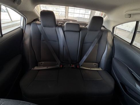 Used 2025 Toyota Corolla LE image 37