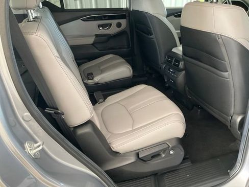 Certified 2024 Honda Pilot EX-L image 23