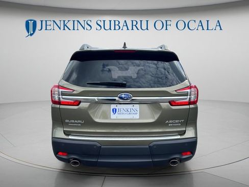 Used 2024 Subaru Ascent Limited w/ Technology Package AWD/4WD image 4