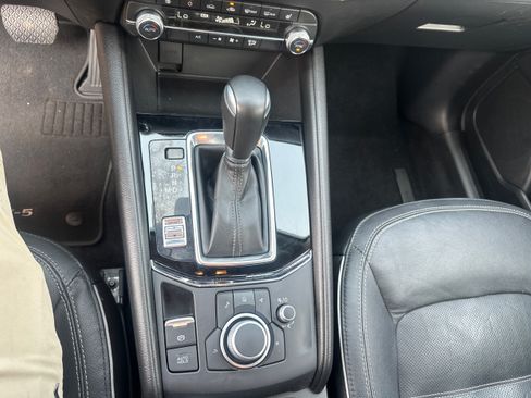 Used 2025 MAZDA CX-5 AWD 2.5 S w/ Preferred Package image 15