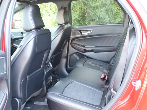 Used 2024 Ford Edge ST-Line AWD/4WD image 54