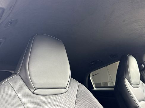 Certified 2024 Porsche Cayenne Turbo GT AWD/4WD image 17