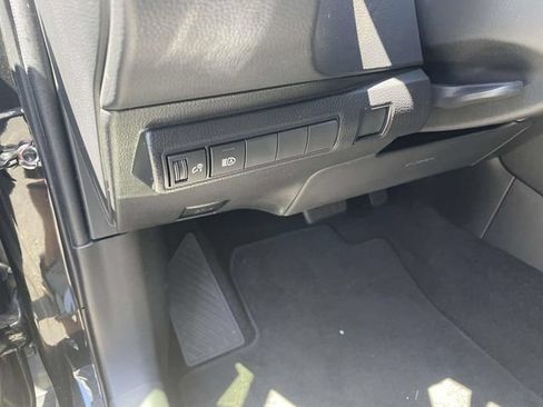 Used 2022 Toyota Corolla LE FWD image 20