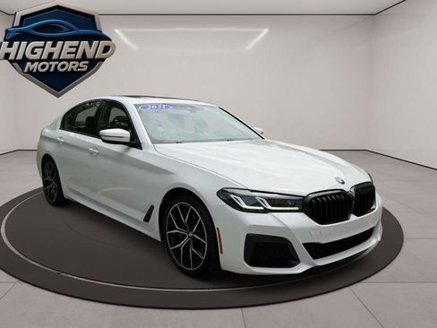 Used 2021 BMW 530i xDrive w/ M Sport Package AWD/4WD image 8
