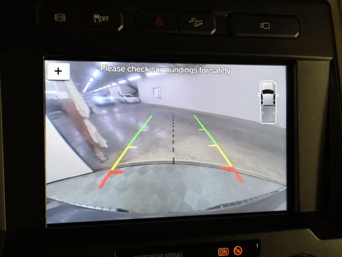 Used 2017 Ford F250 Lariat w/ Lariat Value Package image 38