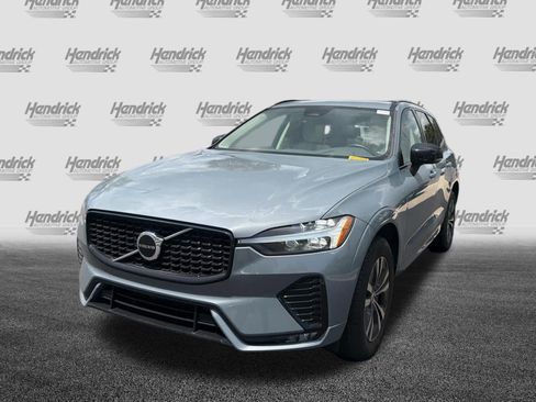Used 2024 Volvo XC60 B5 Core AWD/4WD image 9