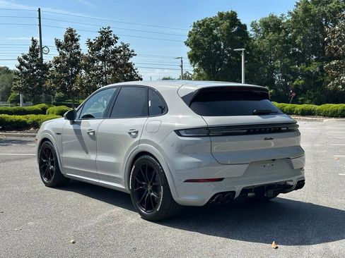 New 2026 Porsche Cayenne Turbo AWD/4WD image 3
