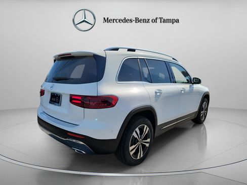 Certified 2025 Mercedes-Benz GLB 250 image 3