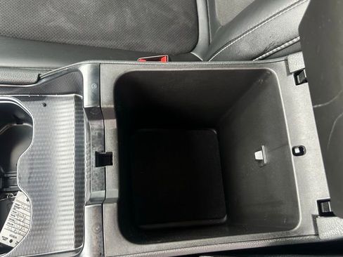 Used 2024 Jeep Grand Cherokee Altitude image 21