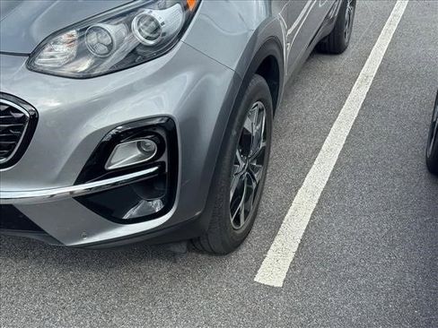 Used 2022 Kia Sportage EX w/ EX Technology Package AWD/4WD image 5