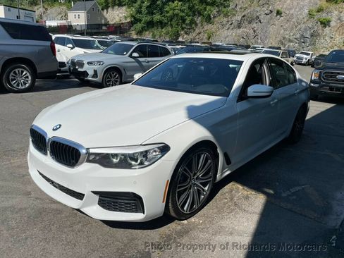 Used 2019 BMW 540i xDrive AWD/4WD image 5
