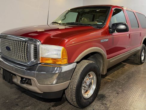Used 2000 Ford Excursion Limited image 2