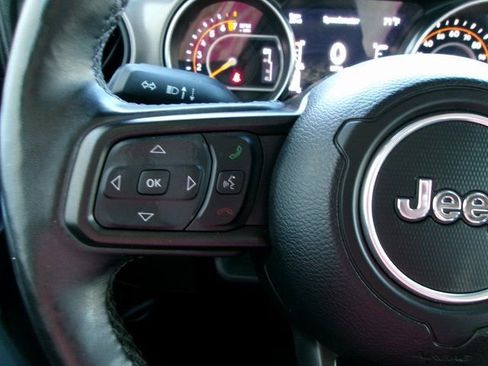 Used 2022 Jeep Wrangler Unlimited Sport image 10