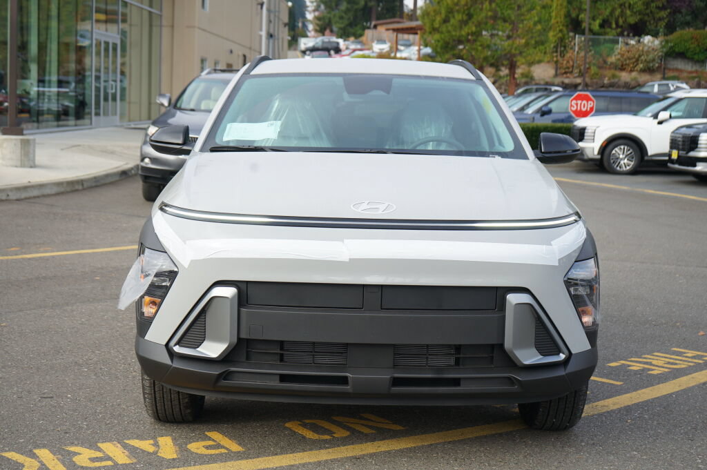 New 2027 Hyundai Kona SEL Sport AWD/4WD image 2