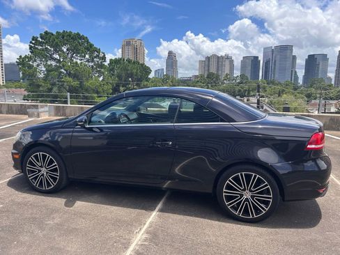 Used 2013 Volkswagen Eos image 23