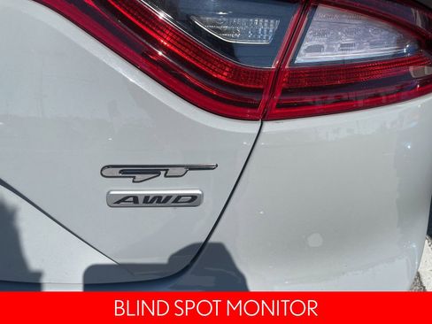 Used 2019 Kia Stinger GT1 image 11