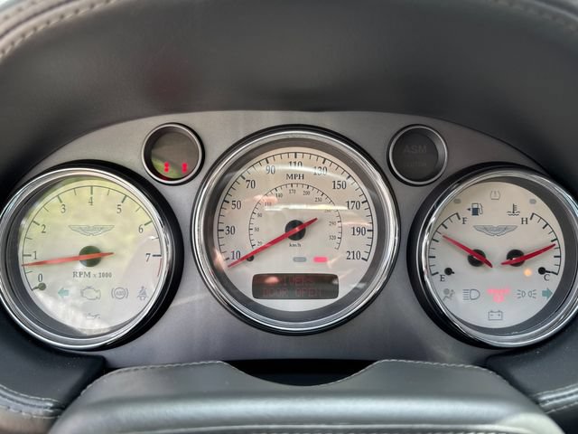 Used 2005 Aston Martin Vanquish S RWD image 17