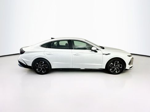 Used 2024 Hyundai Sonata SEL FWD image 10