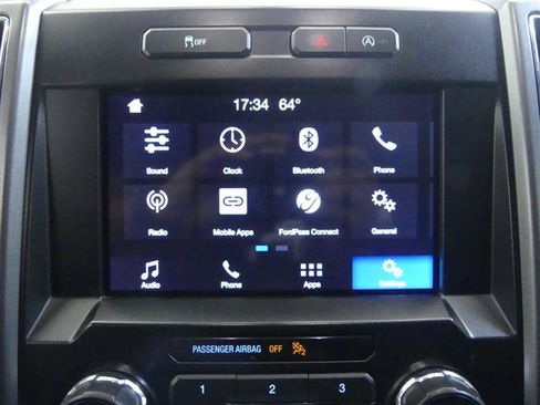 Used 2019 Ford F150 XLT w/ Equipment Group 302A Luxury AWD/4WD image 12
