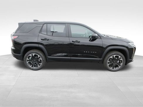 New 2026 Chevrolet Equinox LT w/ Safety and Technology Package FWD image 6