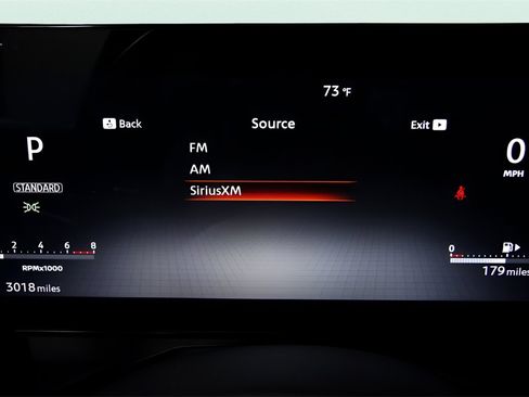 Used 2025 Nissan Kicks SR image 22